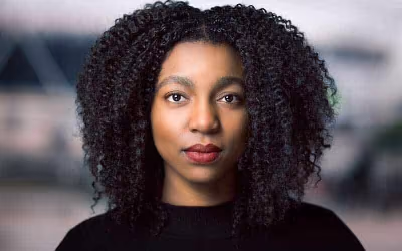 izzy eze celebrates female empowerment and confidence with debut single “woman”