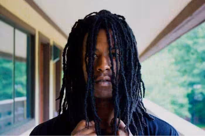 jackie spade shares ‘mia’ music video, announces debut album release date