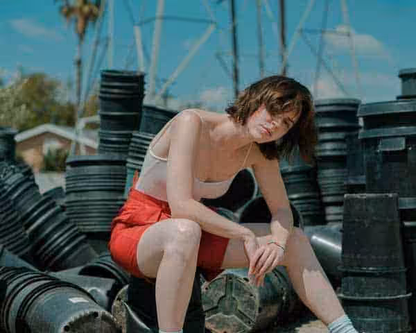 jodie abacus reveals final single from fortcoming lp