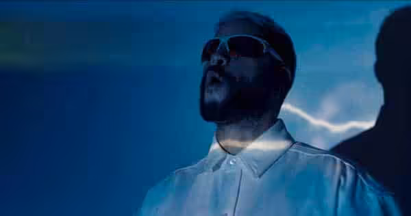 doctor who season 11 episode 1 review