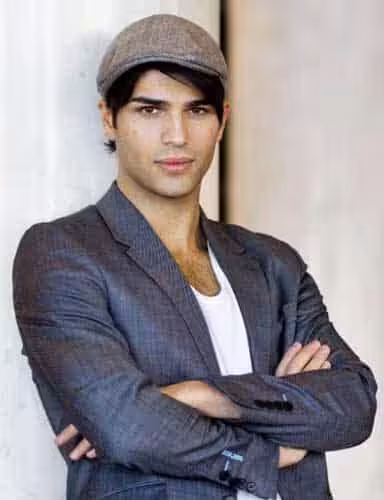 interview with tooji