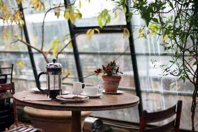 café design 101: five beautiful interior design tips to create the perfect ambience