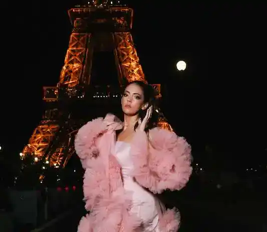 dina renee @ariana.photo .paris