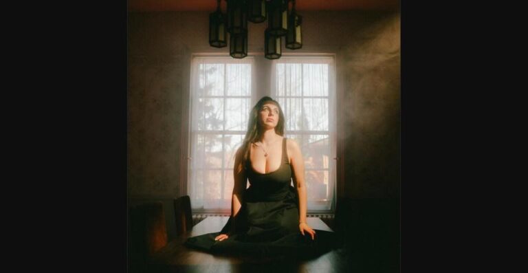 Ariana Fig Shares “I Hope You Love Me”