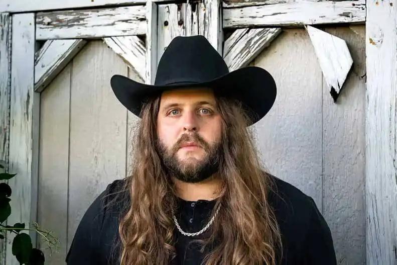 comfort meets style: the ultimate guide to choosing guest room beds